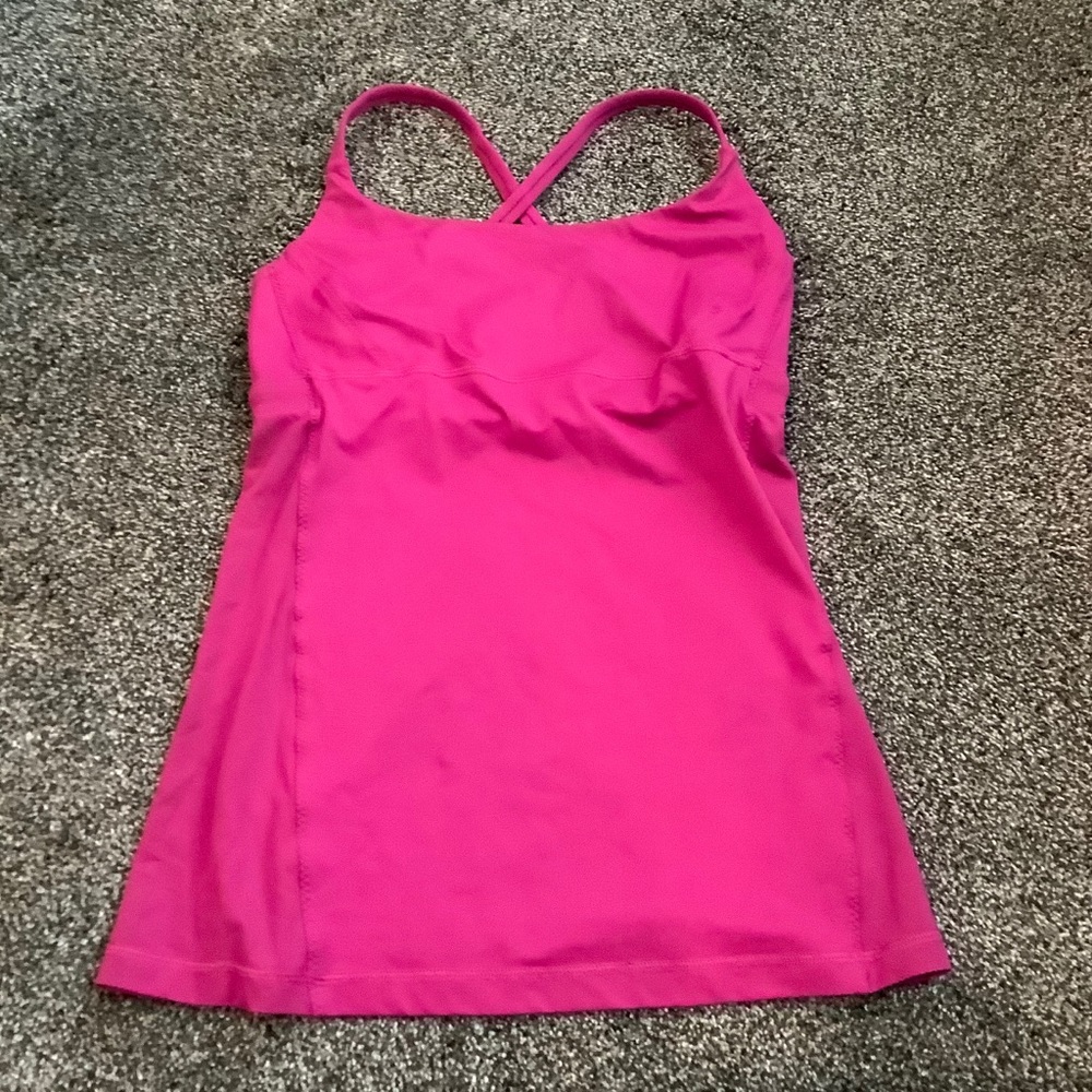 Lululemon tank